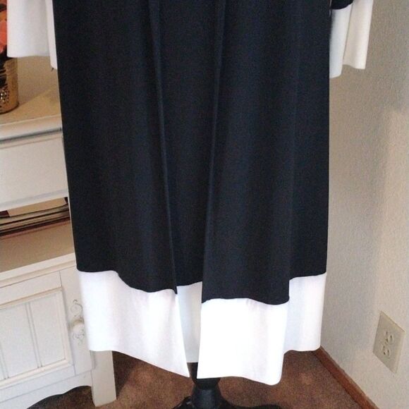 Jones New York Duster Dress - Picture 3 of 10